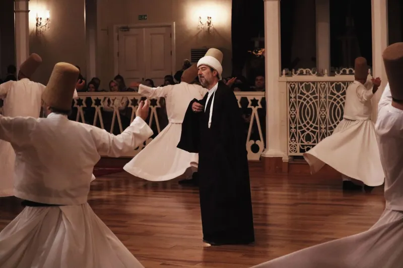 Seven Istanbul Rituals That Quietly Teach You How to Learn
